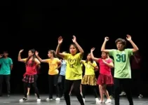 estudantes da SP Escola de Teatro