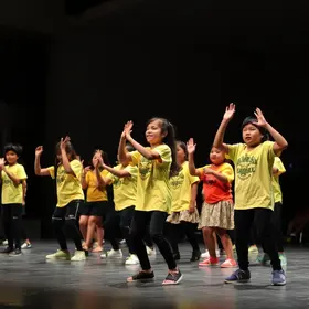estudantes da SP Escola de Teatro